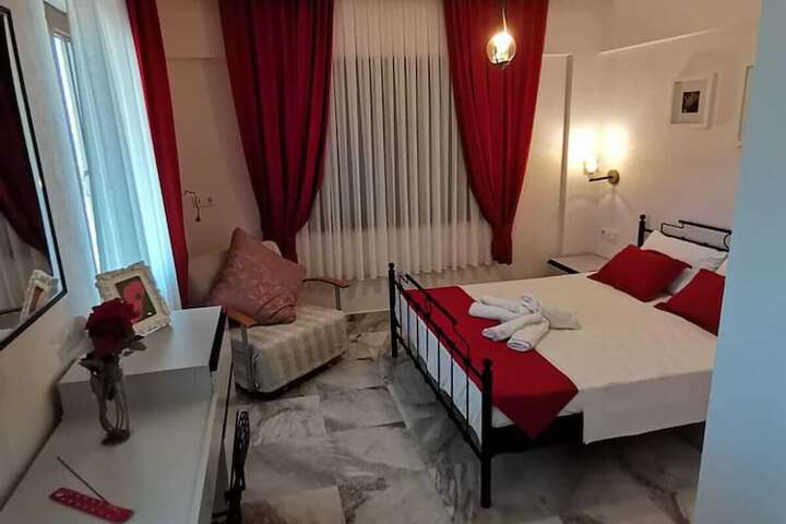 Zeus kır evi in Bozcaada