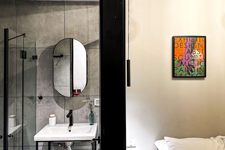 Room 14 of 57