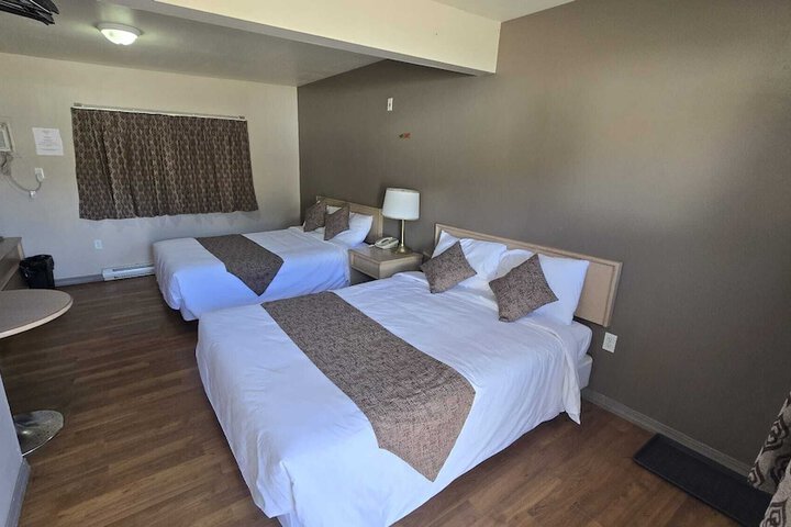 Room 14 of 34