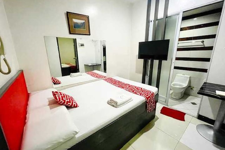 Room 20 of 24
