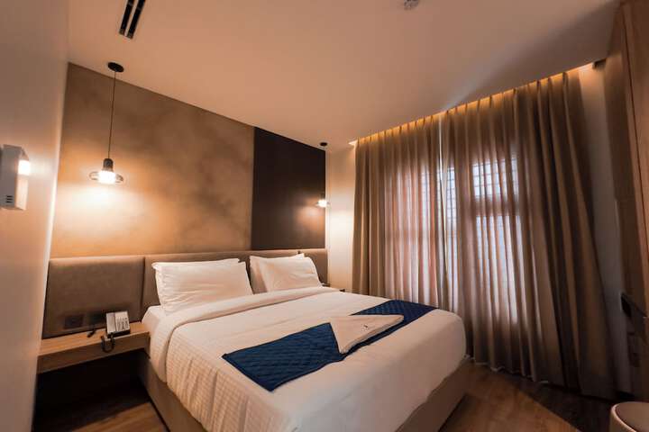 Room 56 of 101