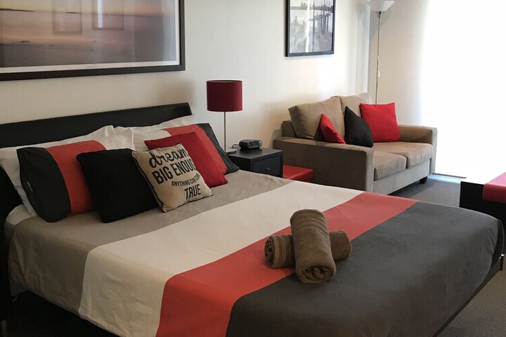 Room 9 of 22