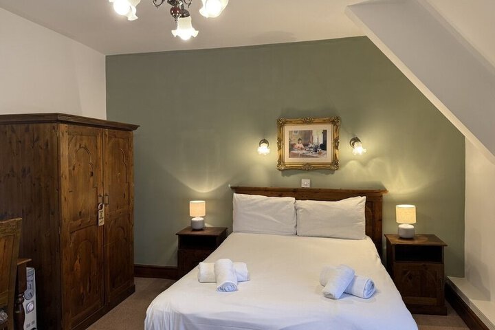 Room 40 of 86