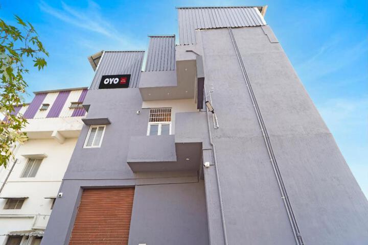 Hotel O Grey Luxury