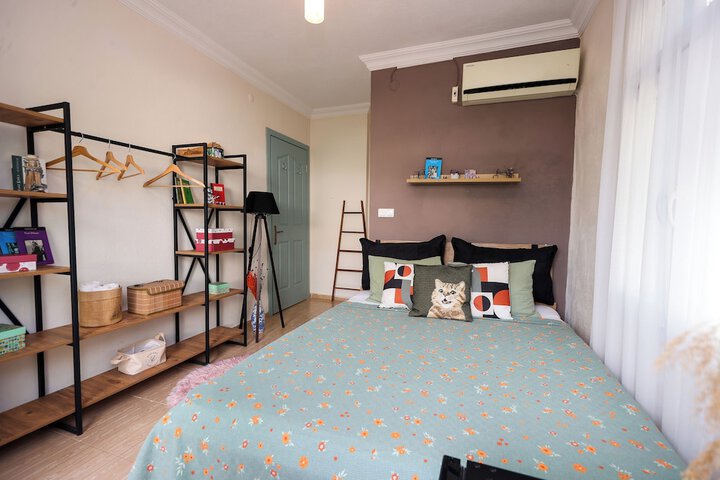 Room 17 of 67