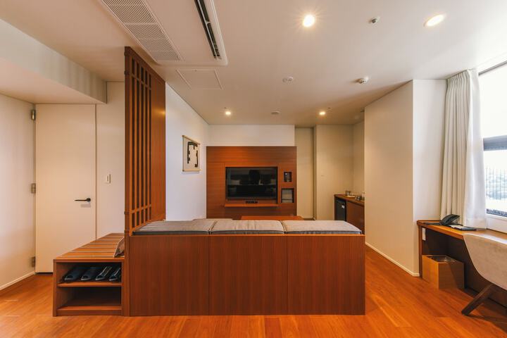 Room 56 of 117