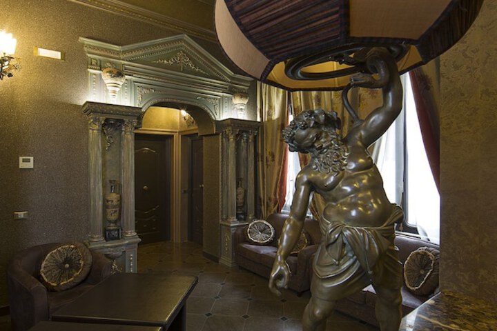 Hotel Interior 62 of 93