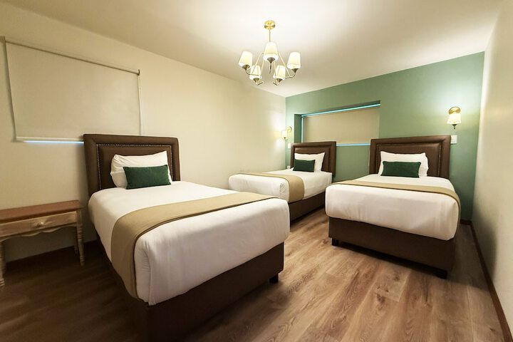 Room 10 of 75
