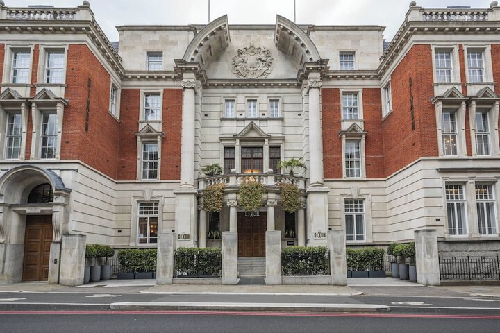The Dixon Autograph Collection in London