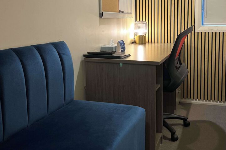 Room 44 of 104