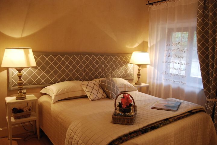 Room 3 of 41