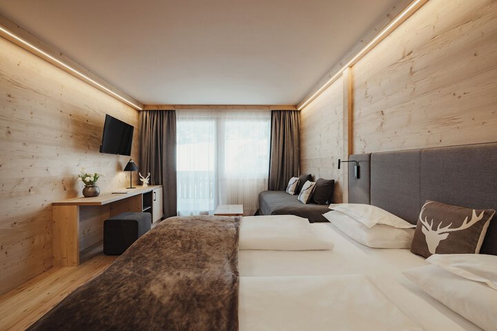 Room 21 of 73