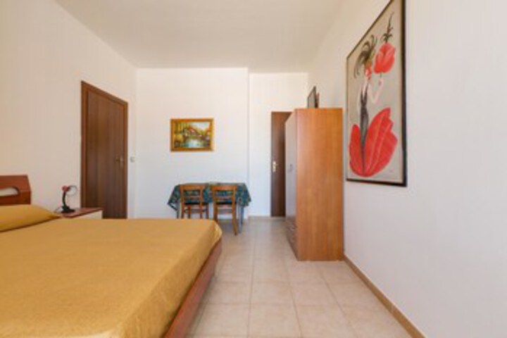 Room 62 of 113