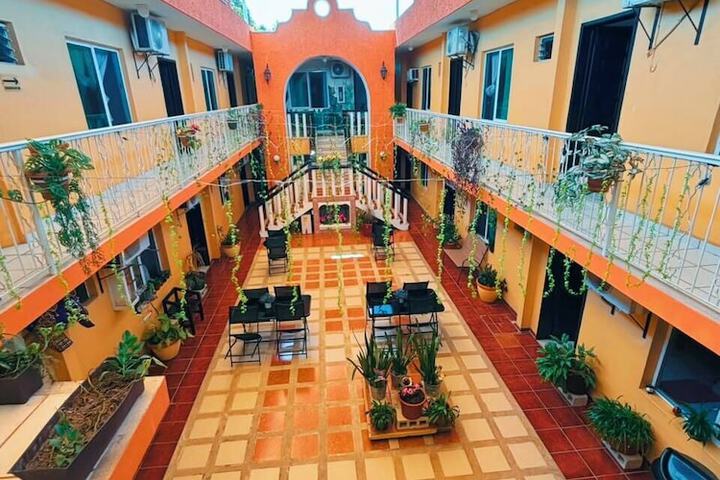 Hotel Exterior 25 of 25