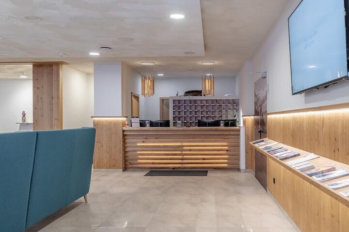 Lobby Photos