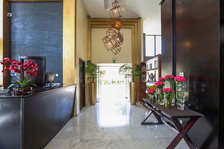 Hotel 2 of 60