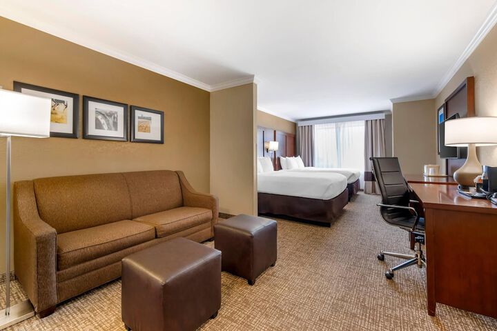 Room 17 of 42