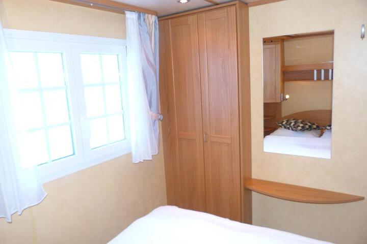 General 11 of 24