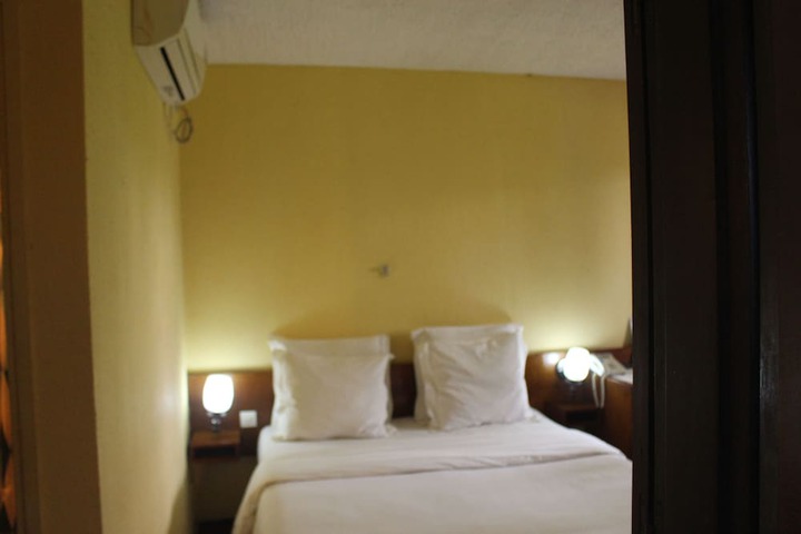 Room 7 of 35