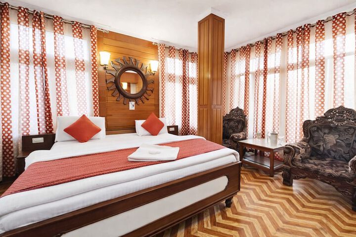 Room 2 of 23