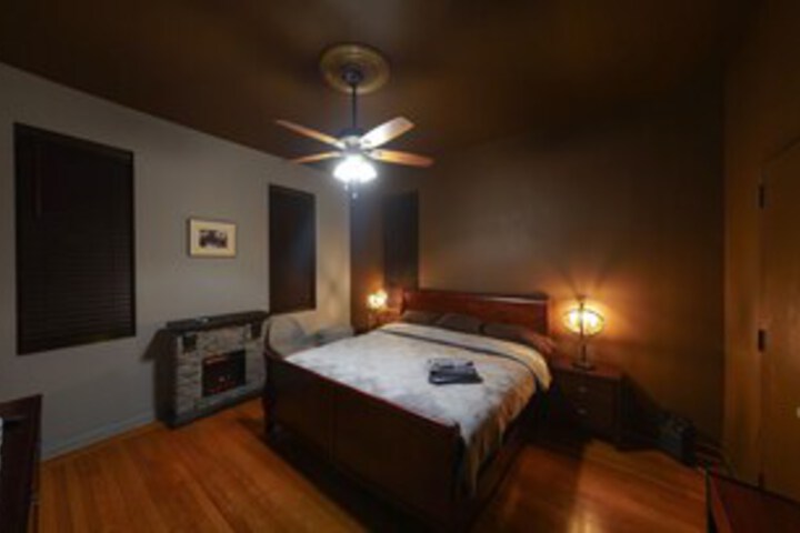 Room 57 of 79