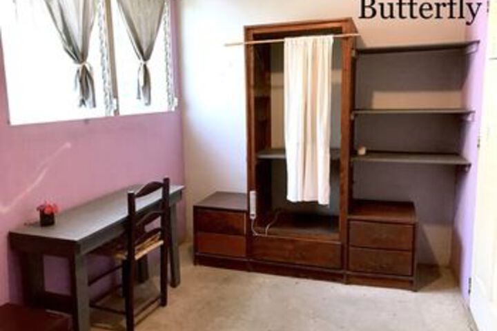 Room 16 of 71