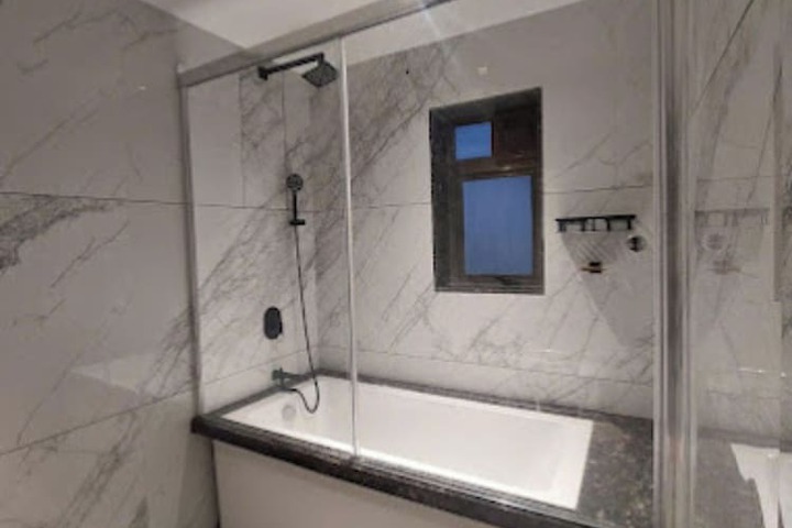 Room 8 of 29