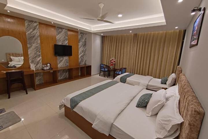 Room 36 of 73