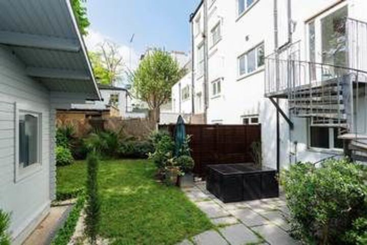 Terrace/Patio 13 of 13
