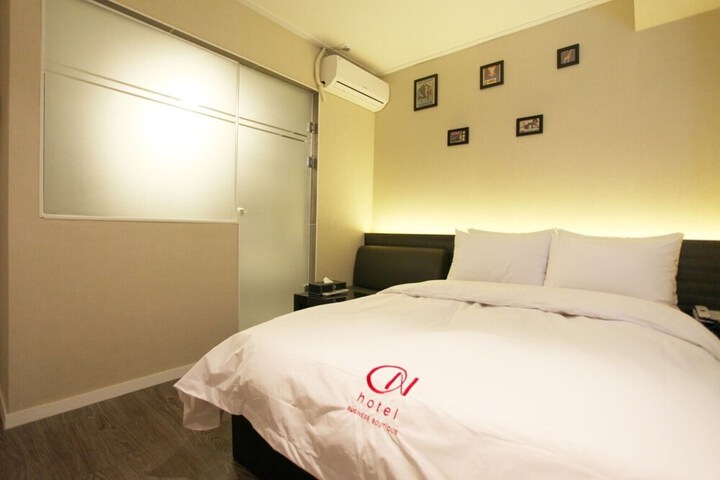 Room 18 of 71