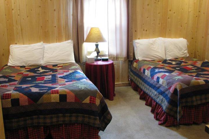 Room 14 of 33