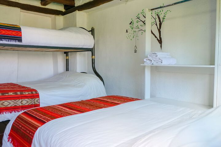 Room 5 of 125