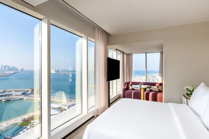 Room 42 of 126