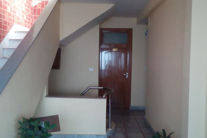 Room 47 of 120