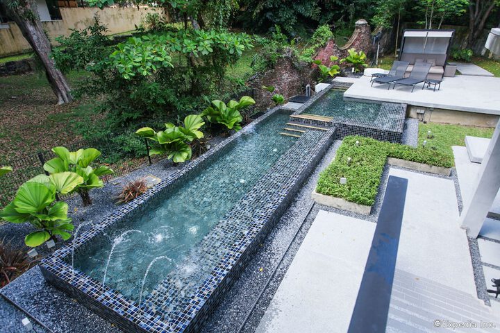 Pool 35 of 47
