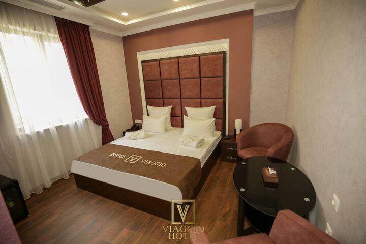 Room 34 of 75