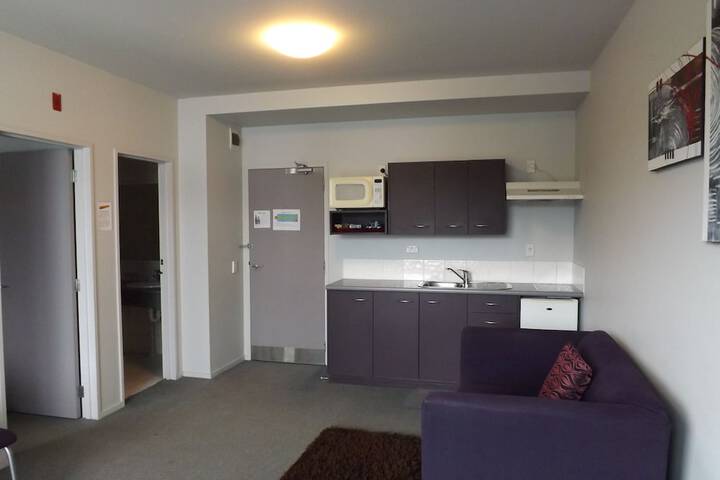 Room 4 of 67