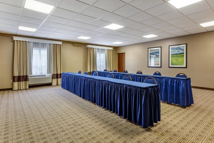 Meeting facility
