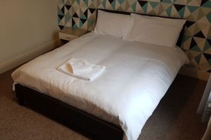 Room 17 of 29
