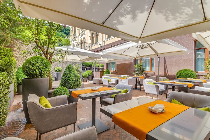 Terrace/Patio 99 of 101