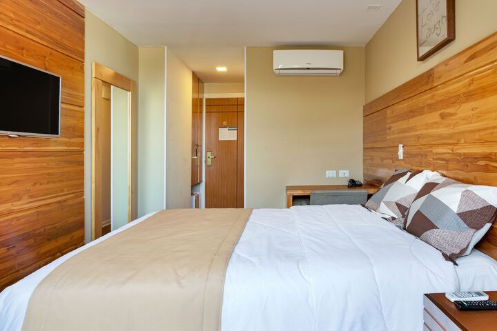 Room 16 of 88