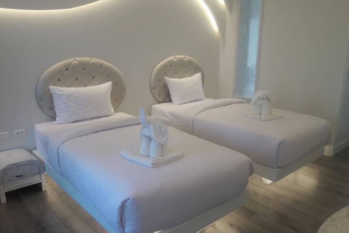 Room 18 of 56