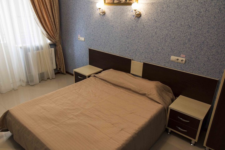 Room 10 of 54