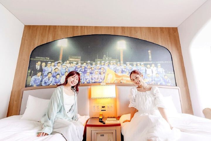 Room 29 of 74