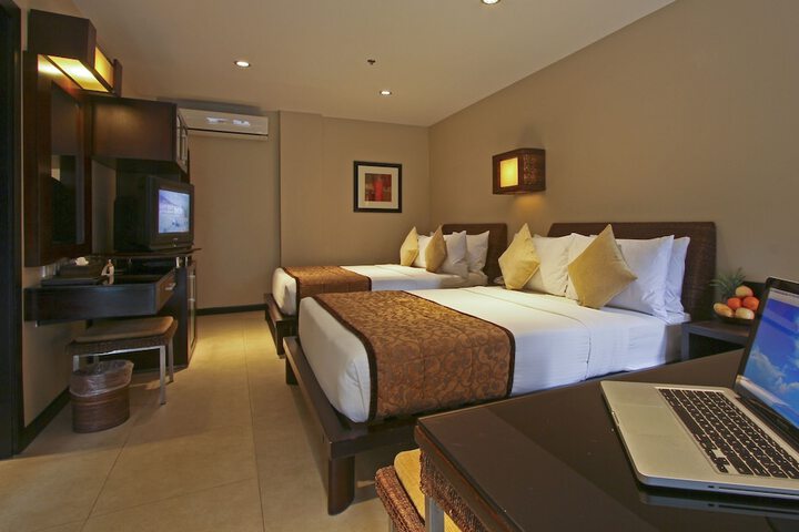 Room 6 of 54