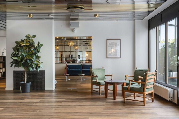 Lobby Photos