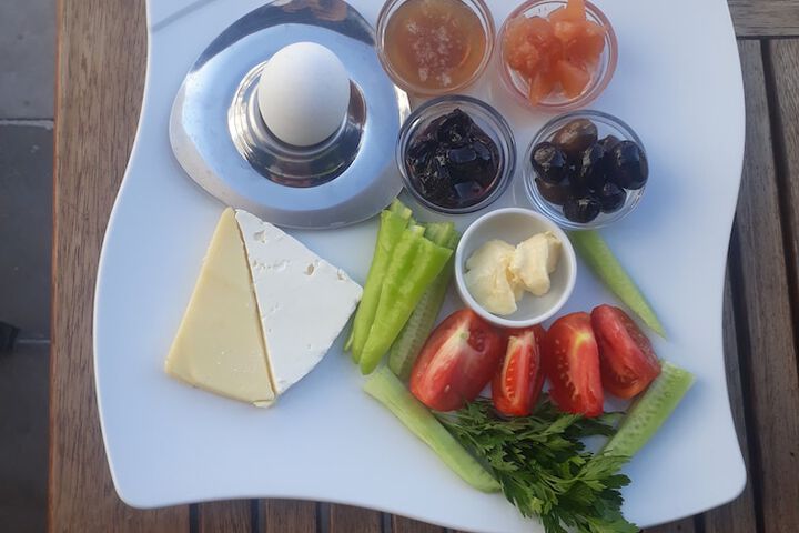Breakfast/Coffee Service 21 of 24