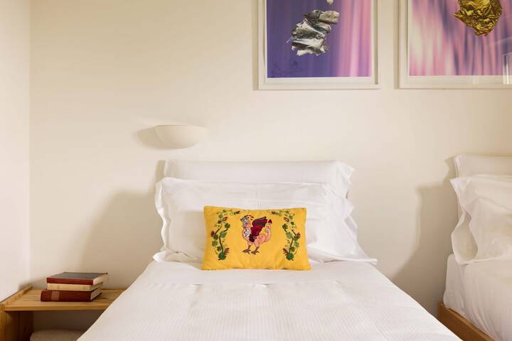 Room 14 of 51