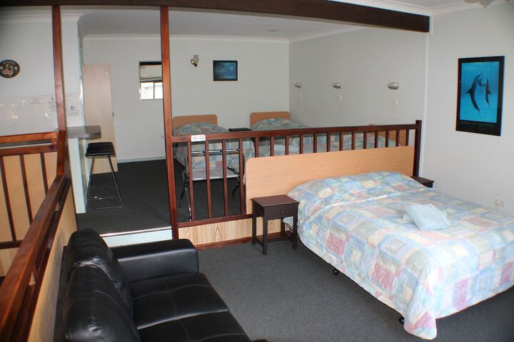 Room 7 of 31