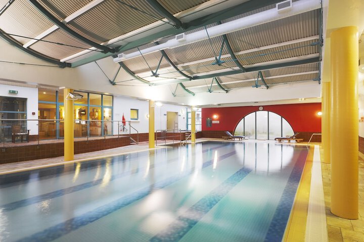 Pools & Facilities